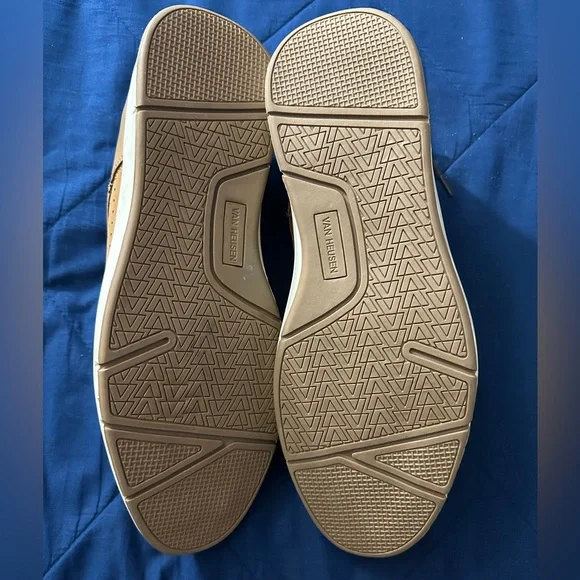 Van Heusen Casual/Dress Shoes - Picture 4 of 5